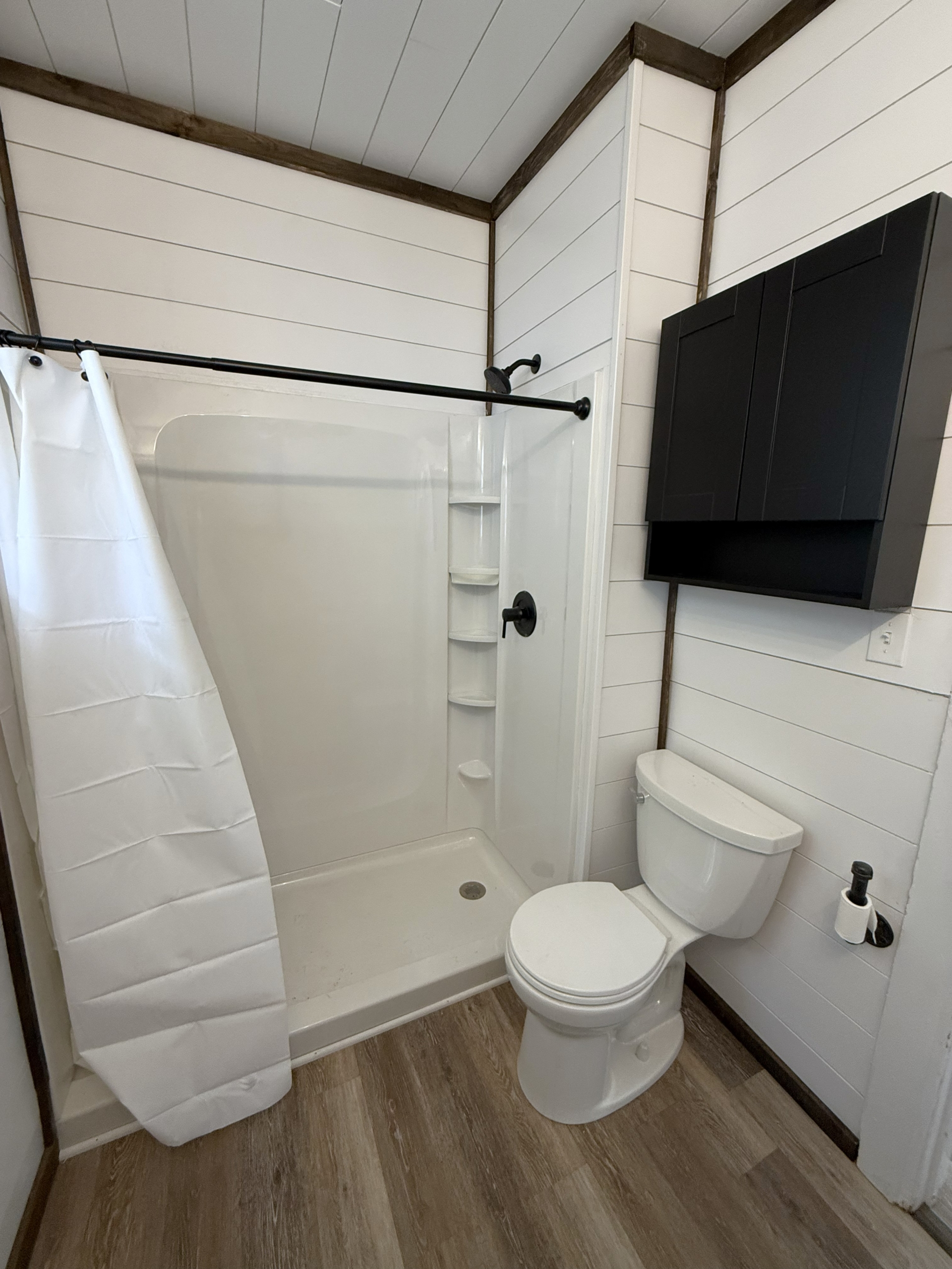 Bathroom – with walk-in shower