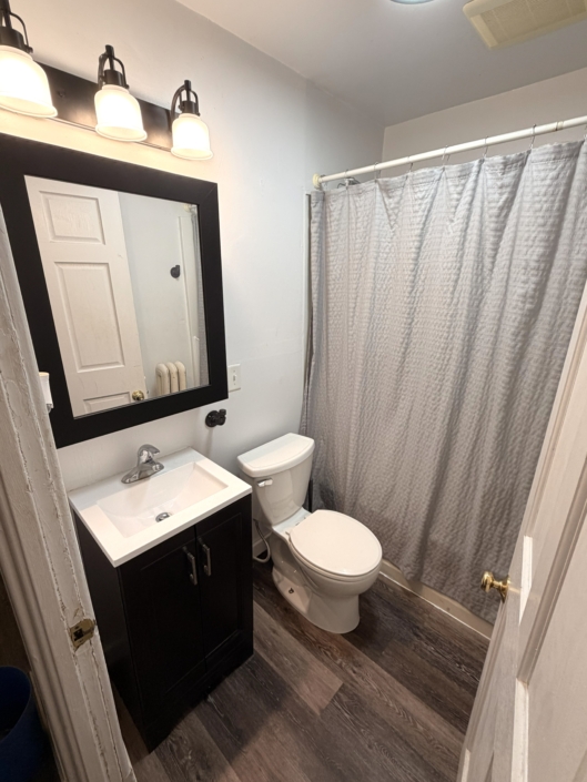 2nd Floor Bath