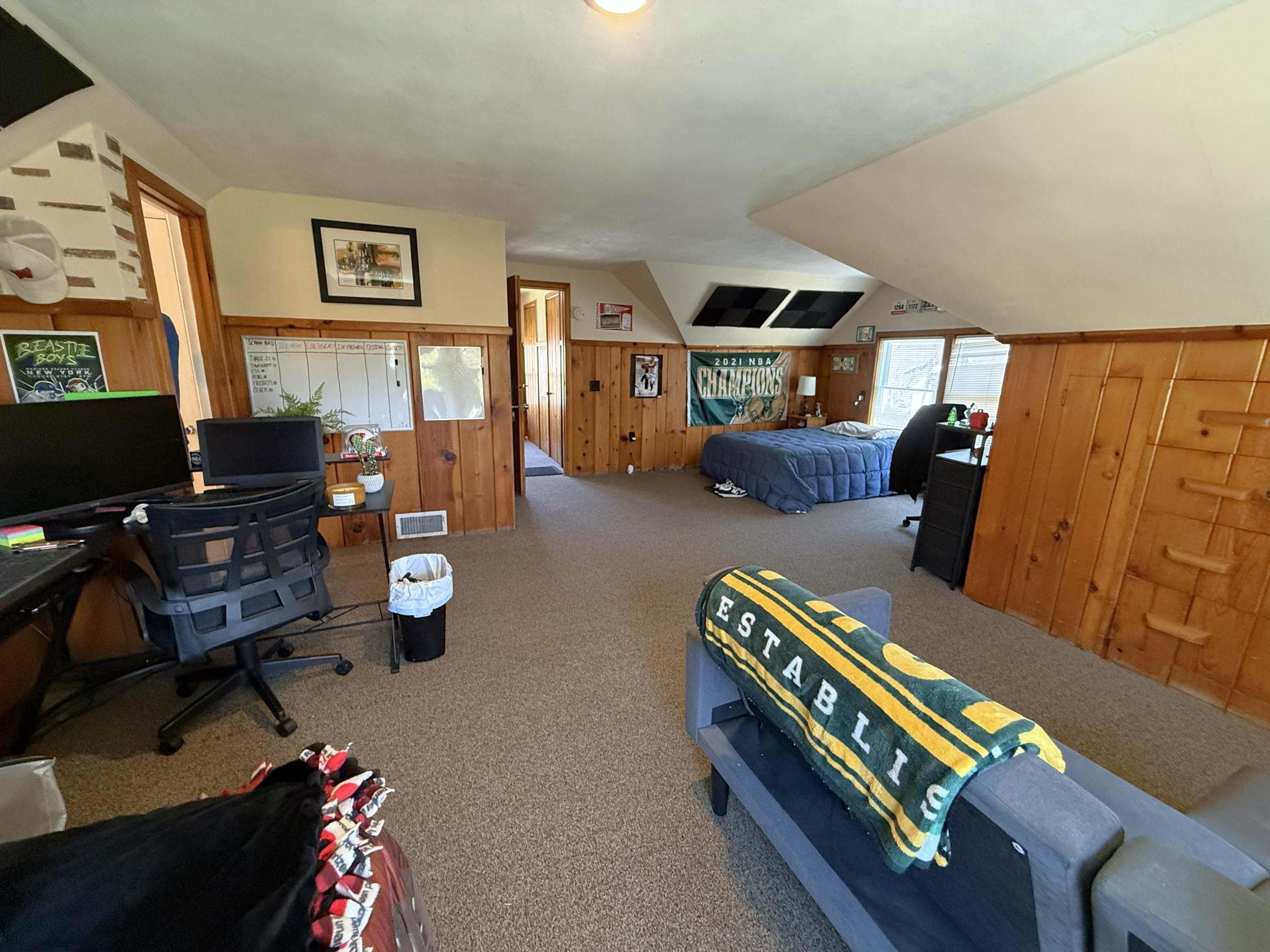 Bedroom 5, 3rd Floor