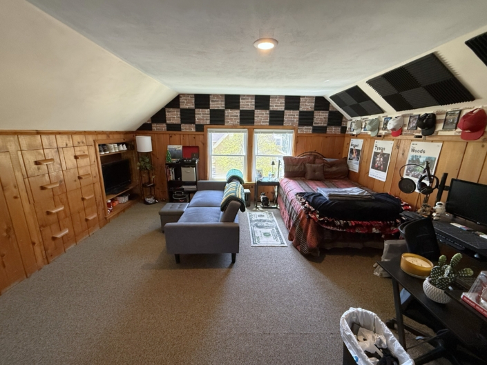 Bedroom 5, 3rd Floor